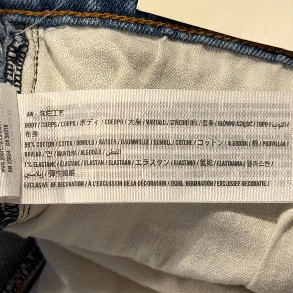 NWT Abercrombie & Fitch Jean Shorts Mom High Rise Y2K 90s Distressed Blue 34/18 - Picture 4 of 6